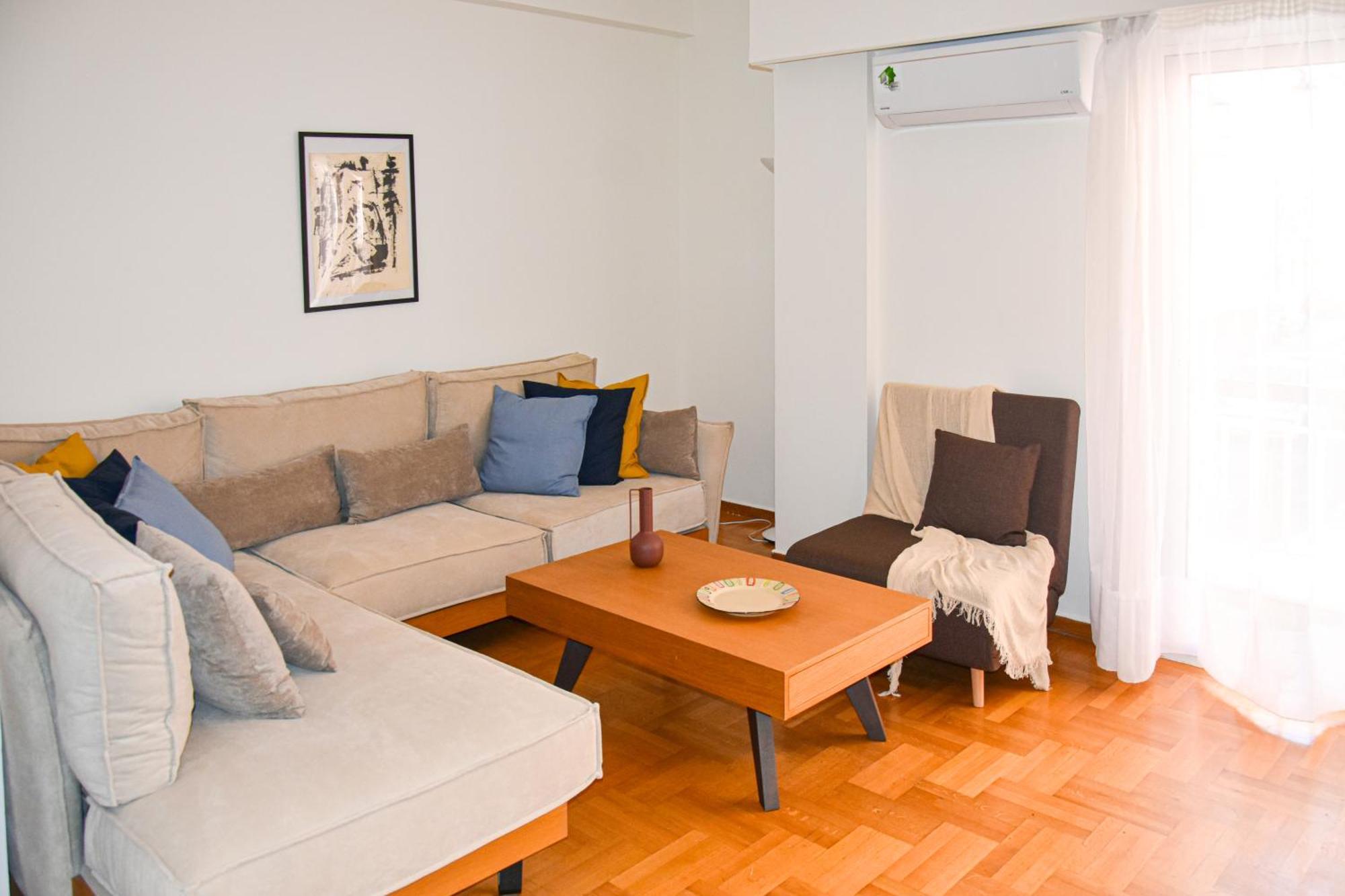 Spacious Modern Apartment In Pagkrati Афины Экстерьер фото