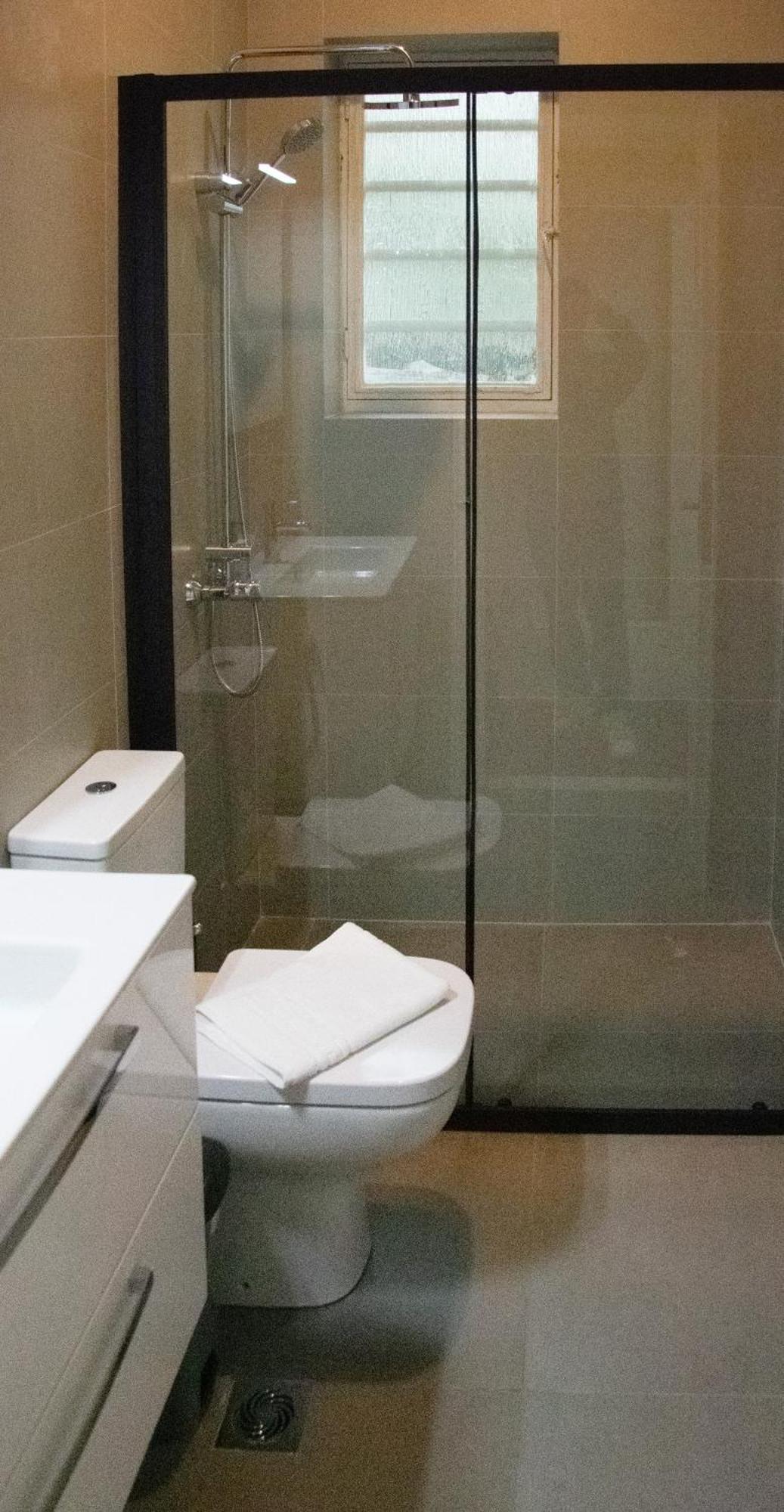 Spacious Modern Apartment In Pagkrati Афины Экстерьер фото
